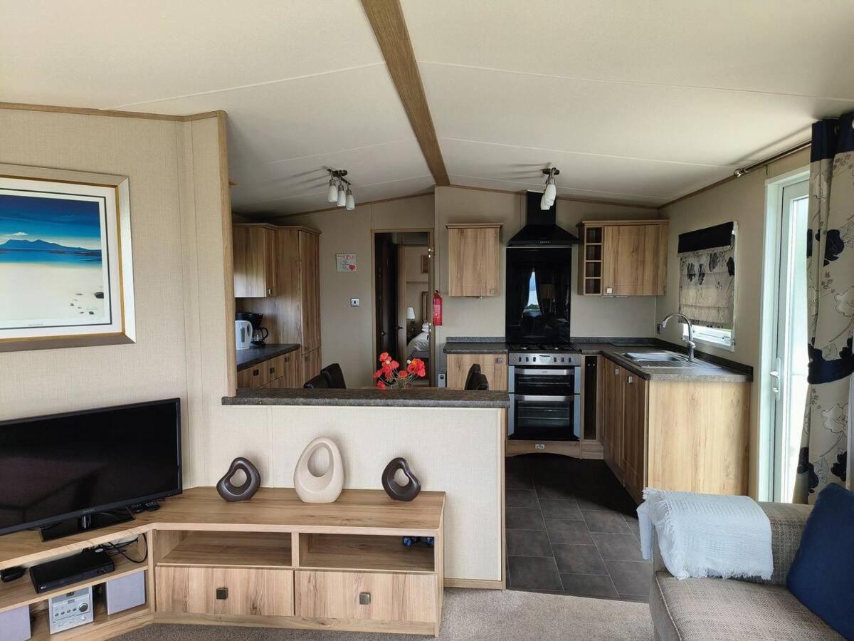 Best View On The Park! Wemyss Bay Holiday Park Scotland Hotel Skelmorlie ภายนอก รูปภาพ
